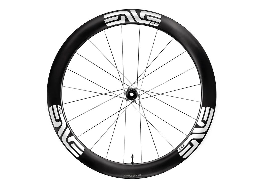 ENVE SES 4.5 Pro baghjul Race 700c HG Body Center Lock disc og E-Thru 12 x 142mm med hvide stickers